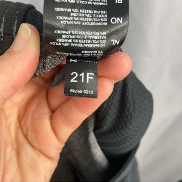 Kuhl Women’s Klash Abrasion Resistant Hiking Pants Size 4 - Picture 12 of 12